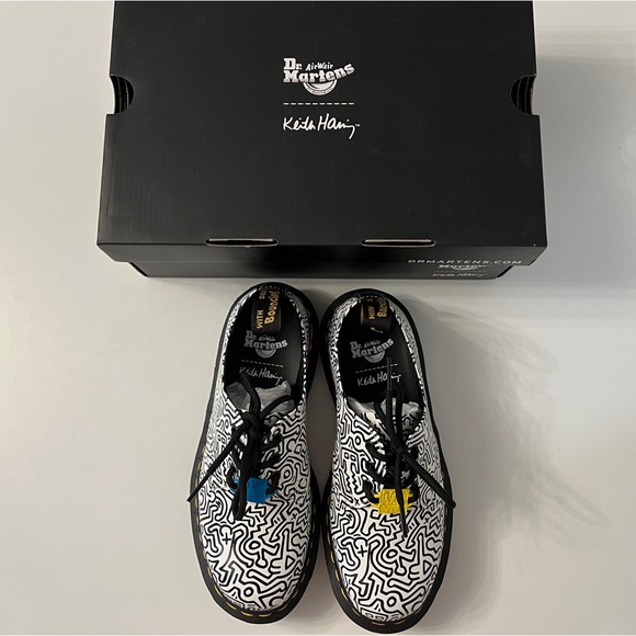 DR. MARTENS Keith Haring 1461 ‘Allover Print' - Picture 1 of 8
